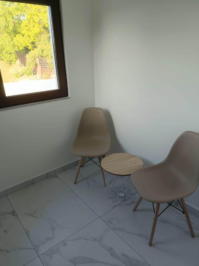 Casa Venus Hotel Sînmartin Екстериор снимка